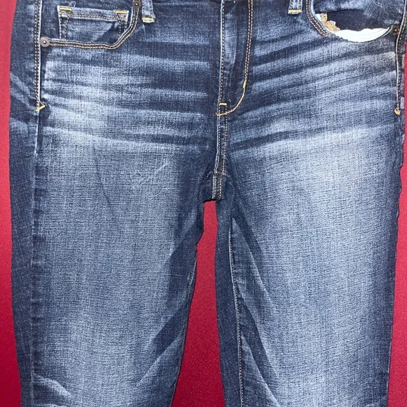 American Eagle Jeans - Picture 2 of 6